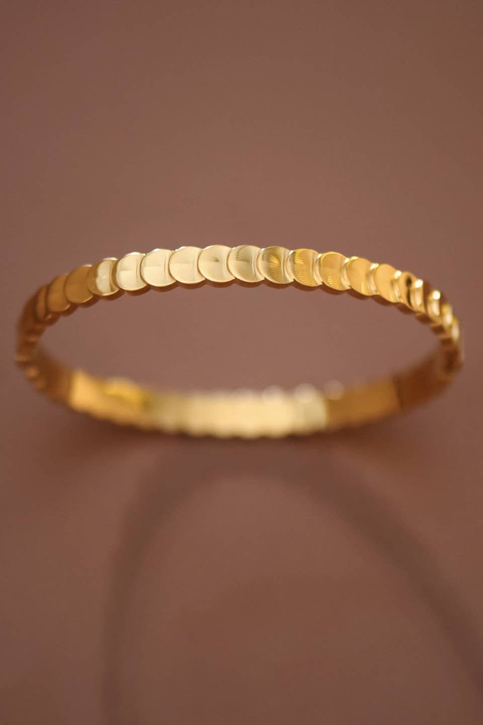 Ruffled 18K Gold Waterproof Bangle