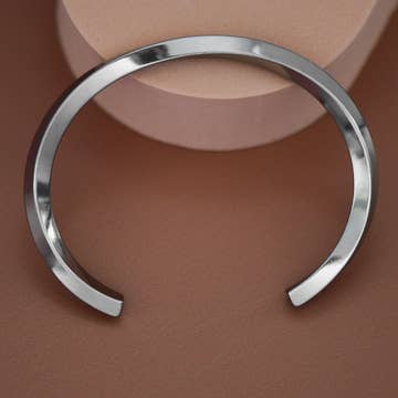 Tarnish-Resistant Waterproof Stainless Steel Cuff
