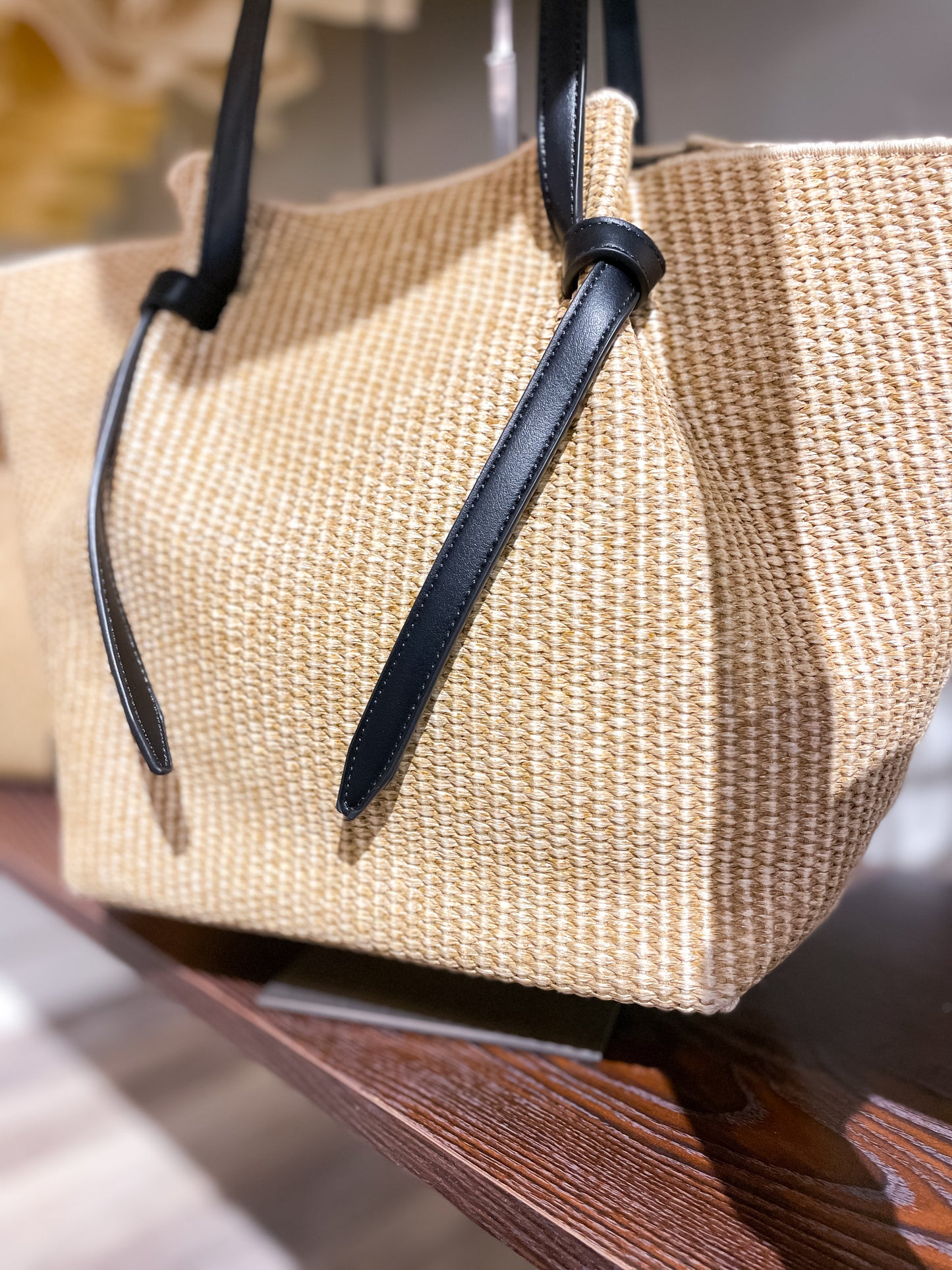 Lorenza Straw Tote