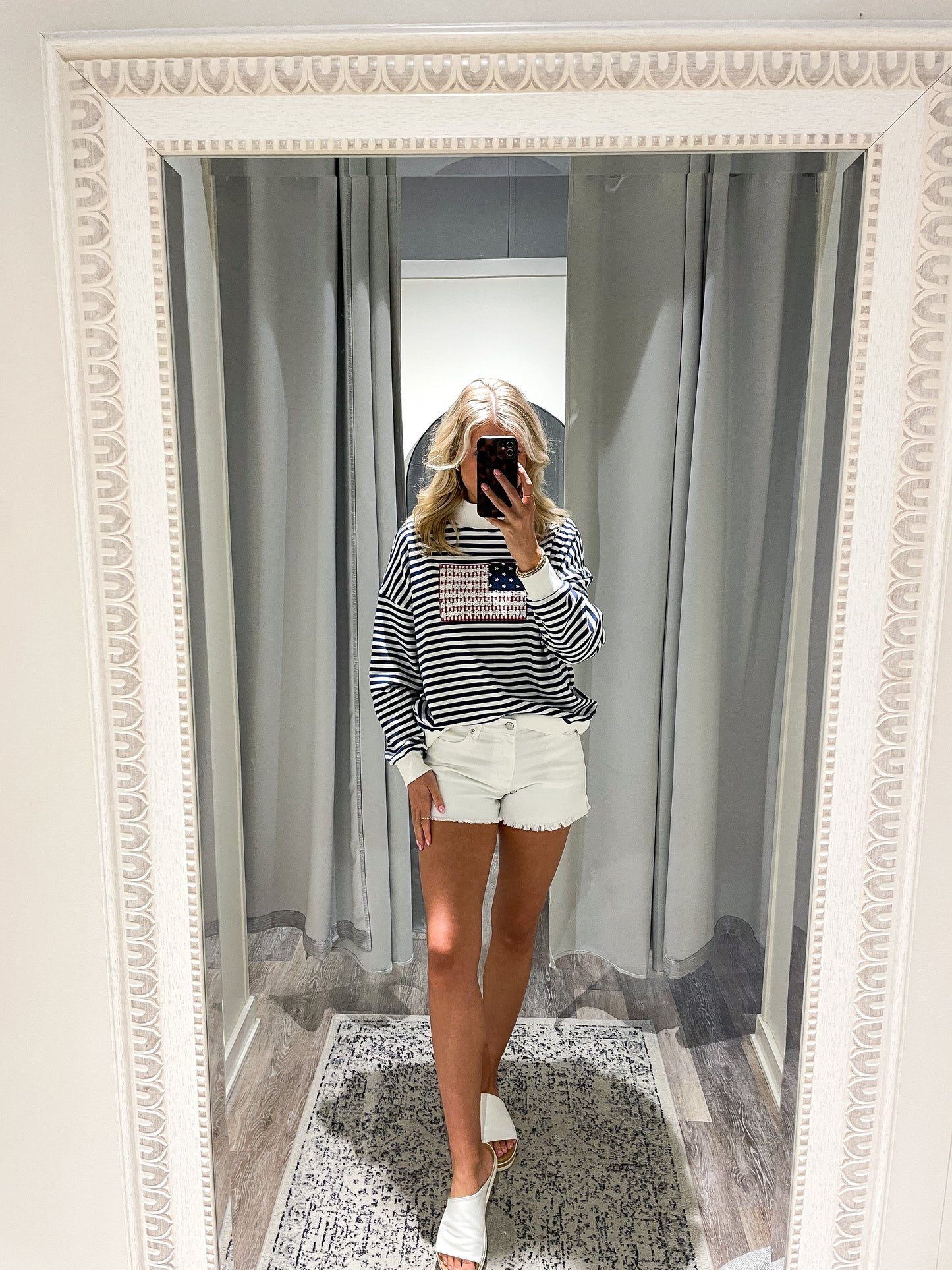 USA Mock Neck