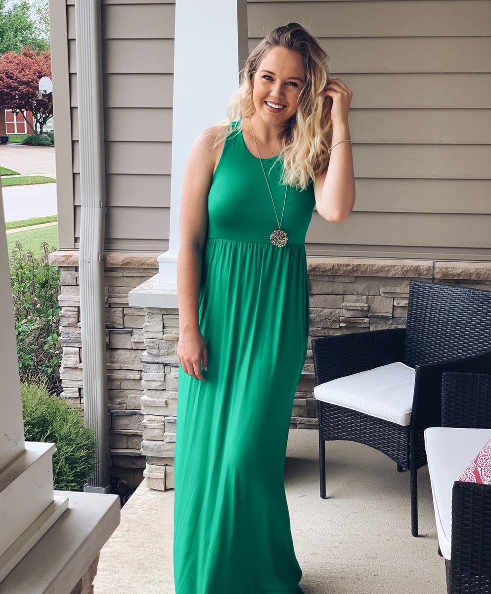 Harper Dress (Kelly Green) – Twelve Oak Boutique