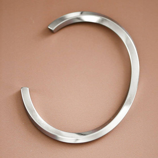 Tarnish-Resistant Waterproof Stainless Steel Cuff