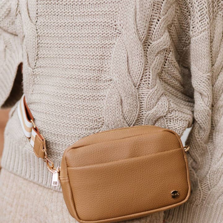 Willow Crossbody (Camel)