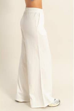 Trendy Wide Leg Sweatpants (Cream)