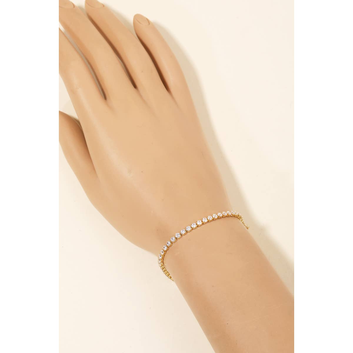 Gold Chain Clasp Bracelet