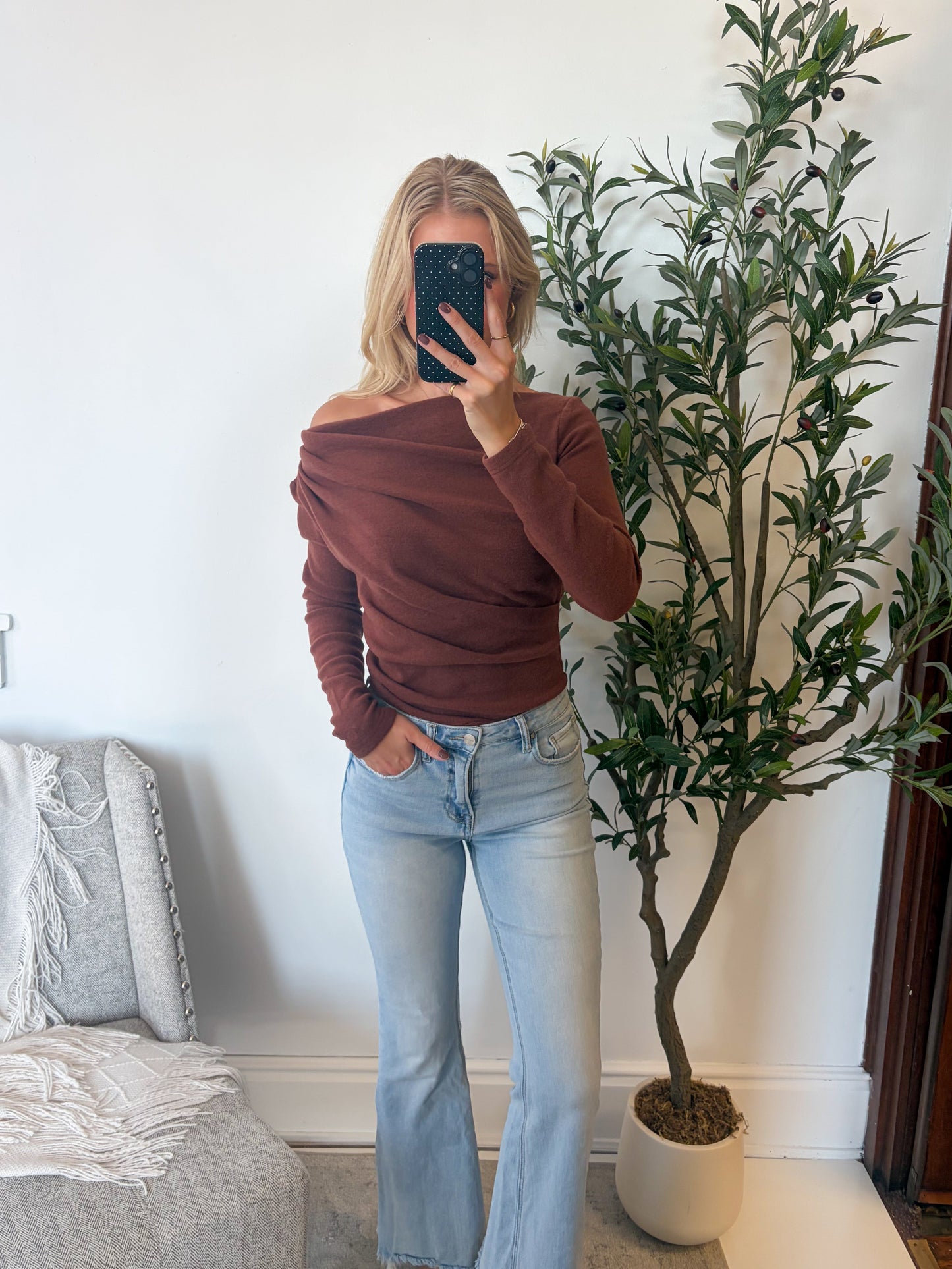 Whipped Hazelnut Top