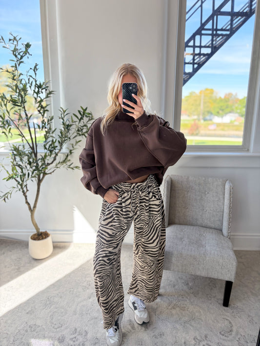 Zebra Barrel Sweatpants