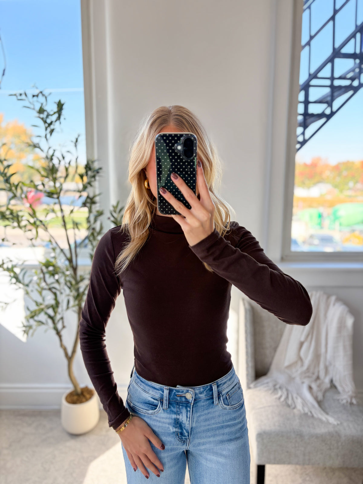 Mock Neck Simple Top (Brown)