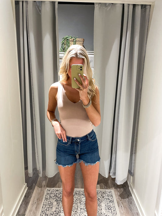 Core V-neck Tank (Taupe)