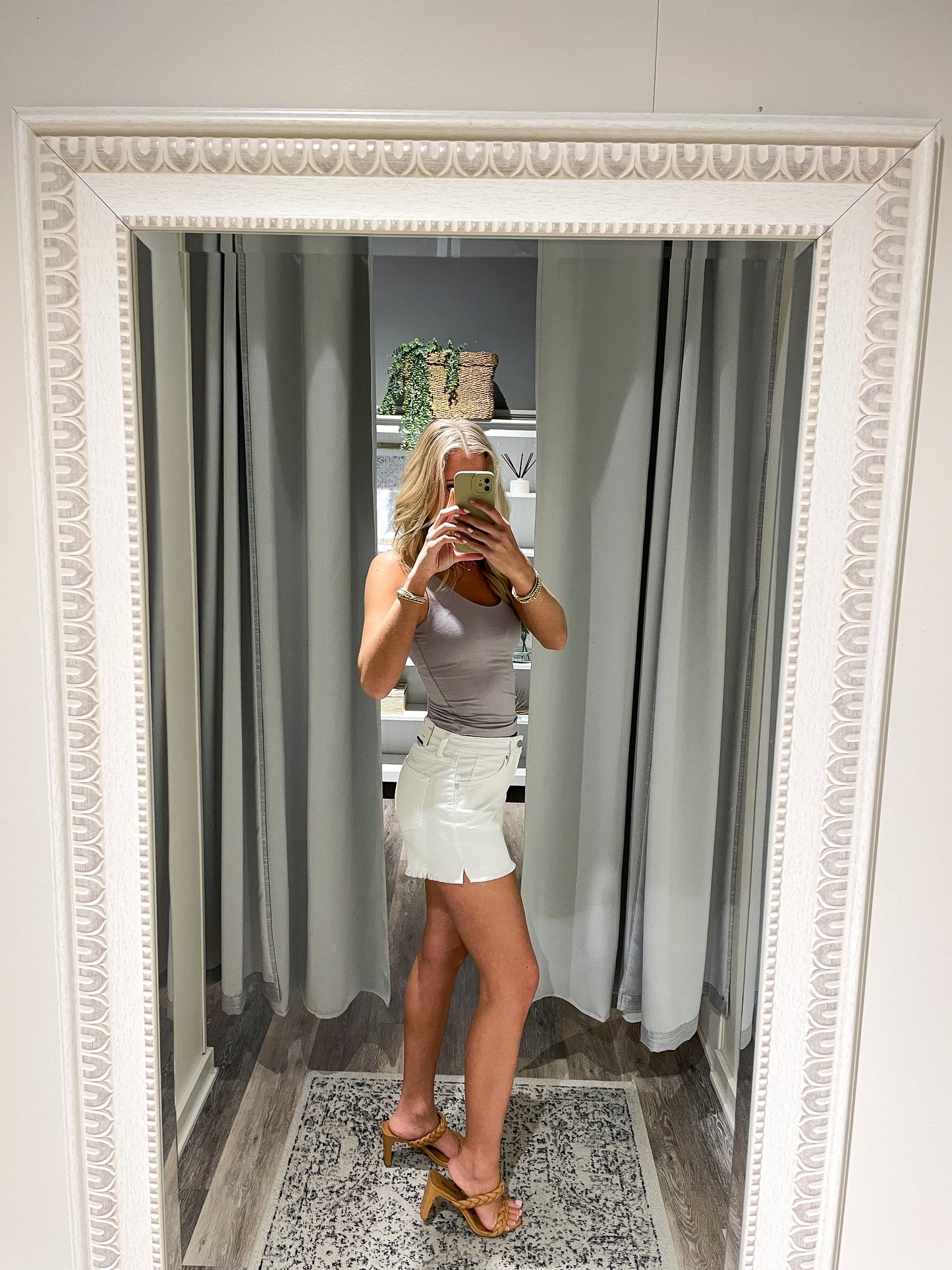 High Rise White Mom Jean Short