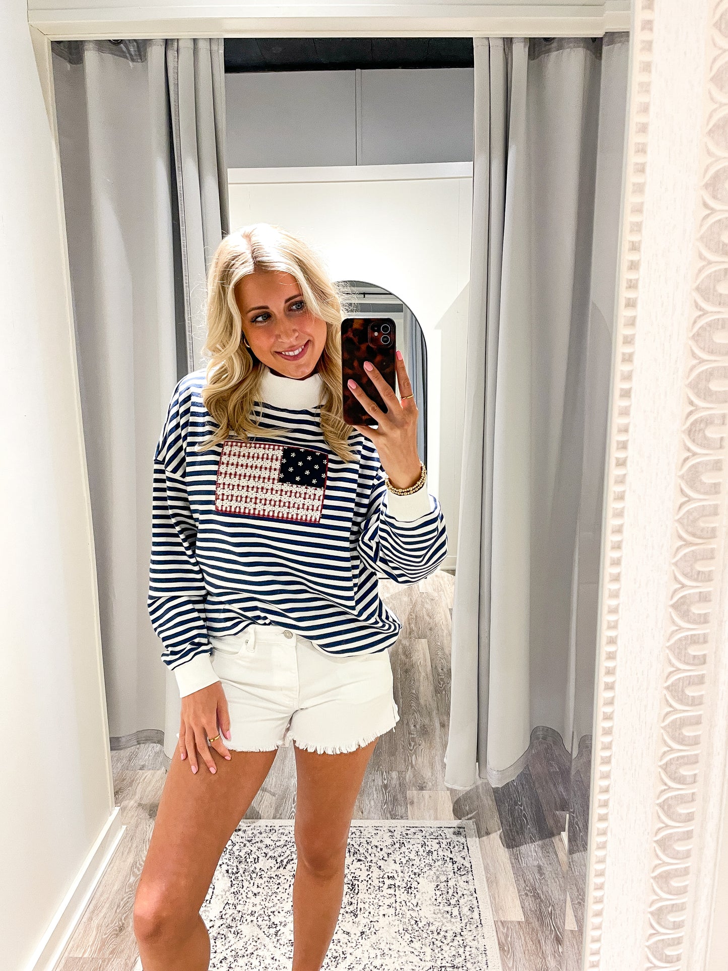 USA Mock Neck