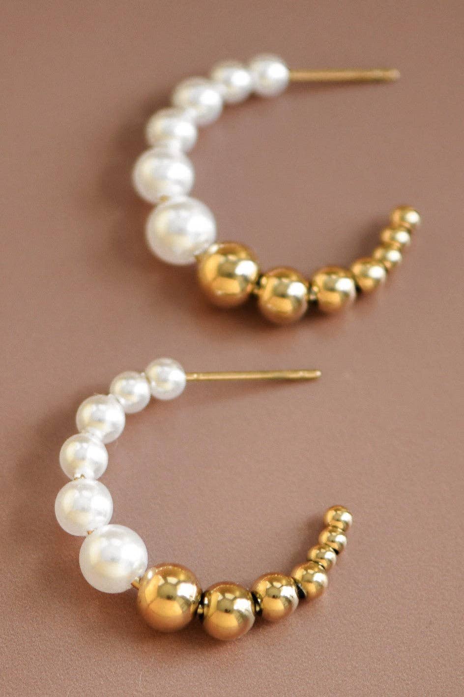 Pearl & Gold Hoop