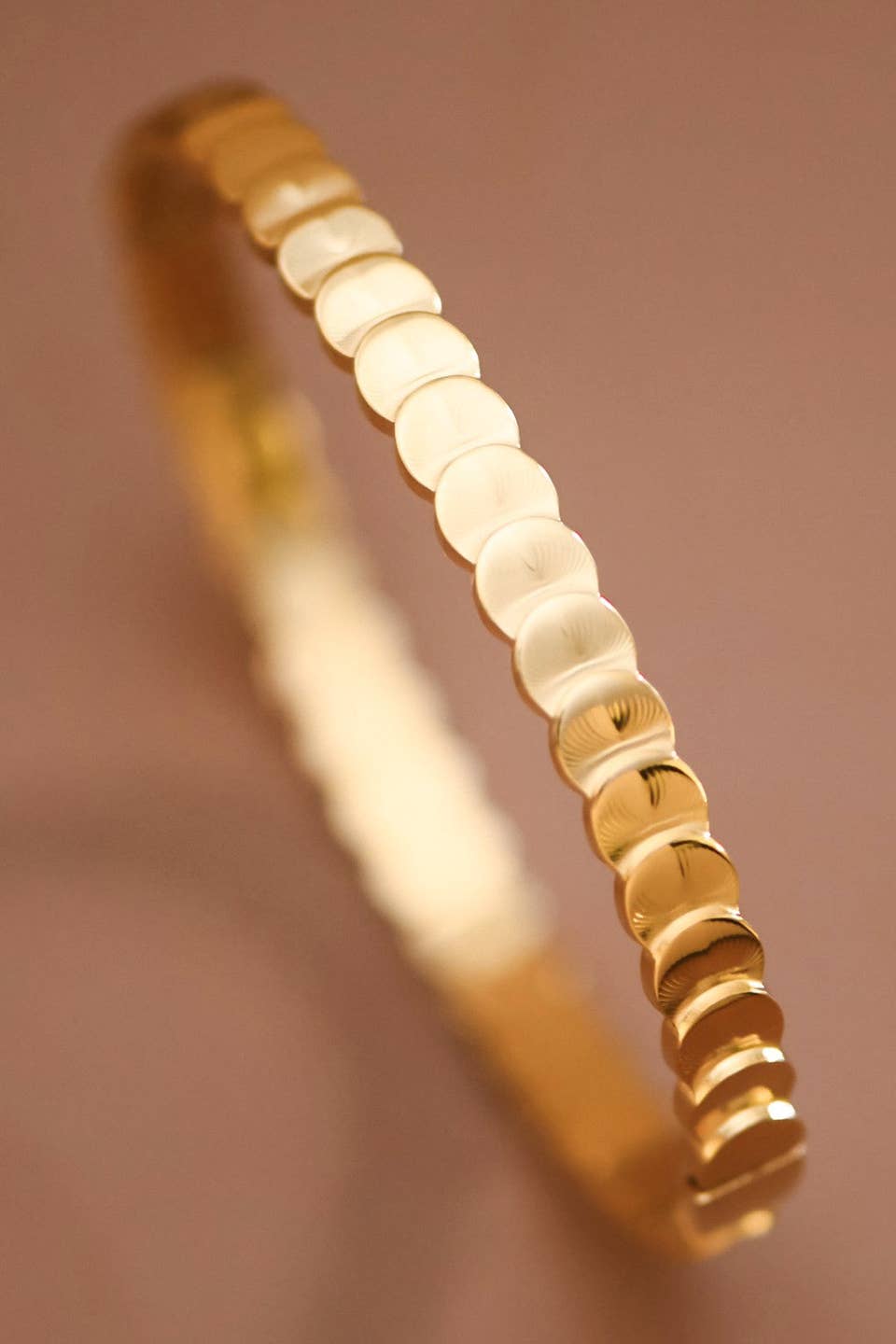 Ruffled 18K Gold Waterproof Bangle