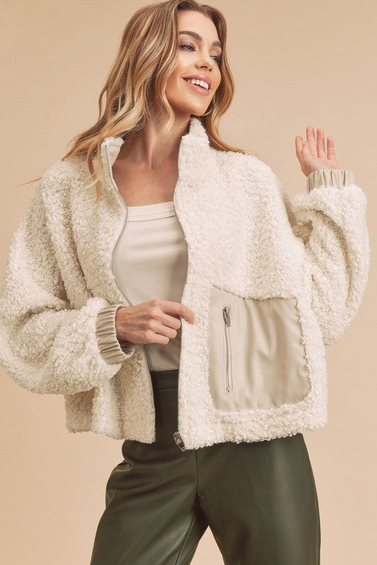 Penny Sherpa Jacket (Ivory)