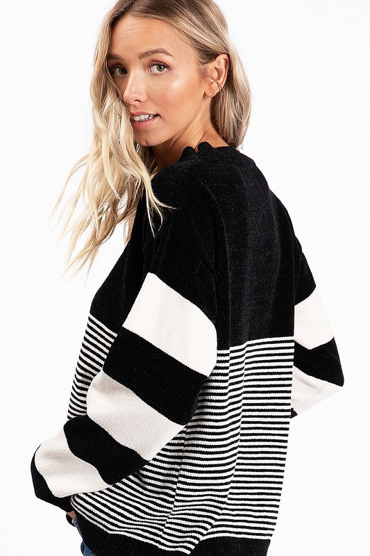 Black Stripe Sweater - T1040