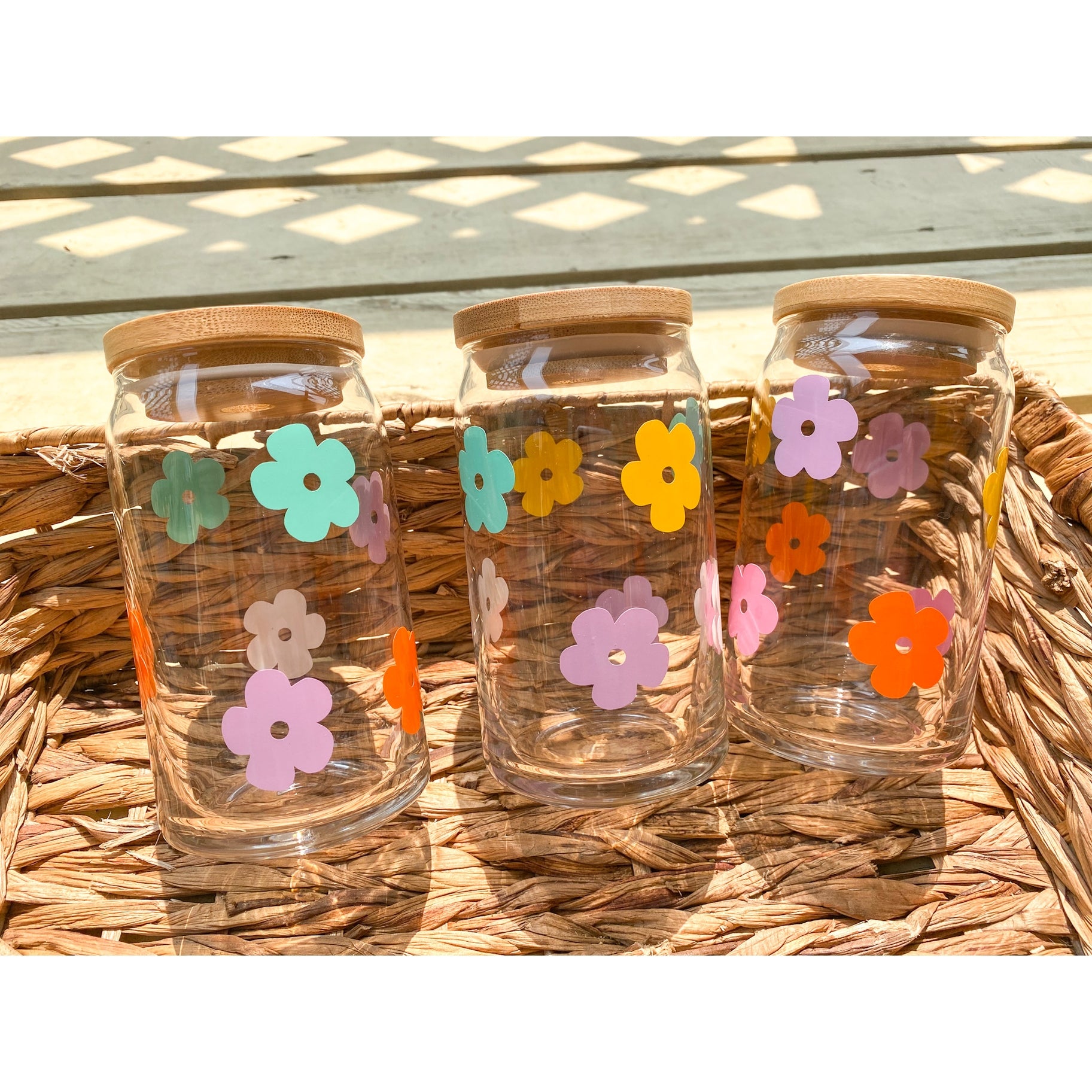 Multicolored Retro Flower Can Glass Cup