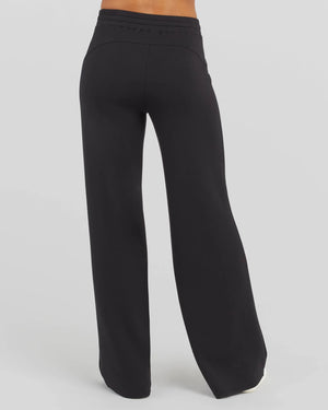 SPANX AirEssentials Wide Leg Pant